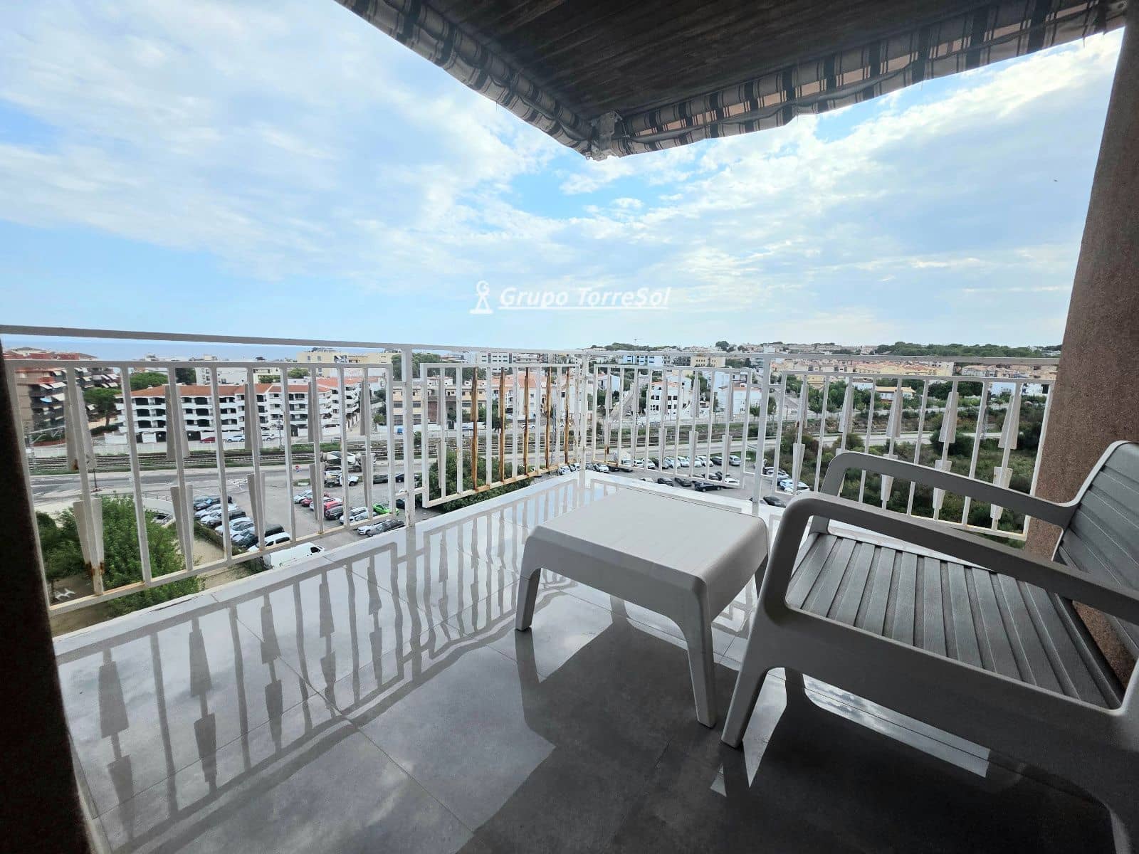 3 bedroom Penthouse for sale in Torredembarra - € 339,900 (Ref: 10059988)