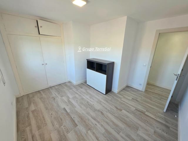 2 soverom Penthouse til salgs i Torredembarra - € 199 000 (Ref: 10060999)