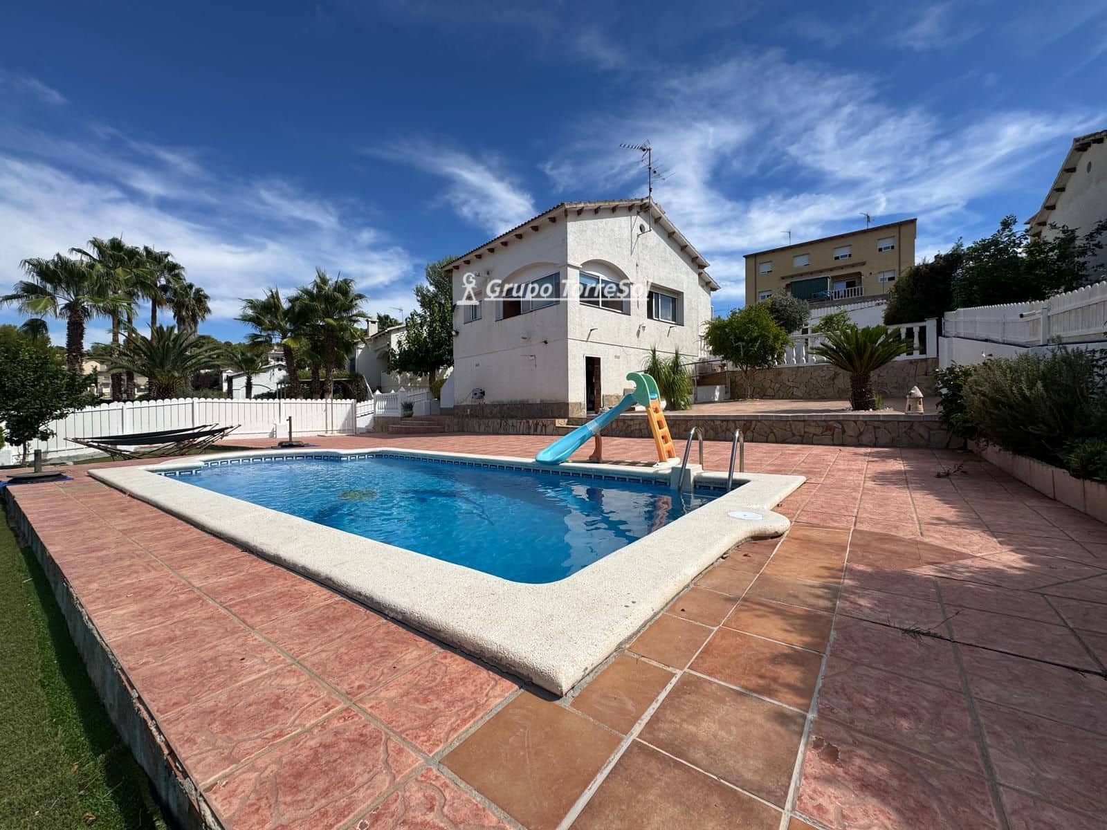 4 soveværelse Villa til salg i La Pobla de Montornes med swimmingpool garage - € 319.990 (Ref: 10070130)