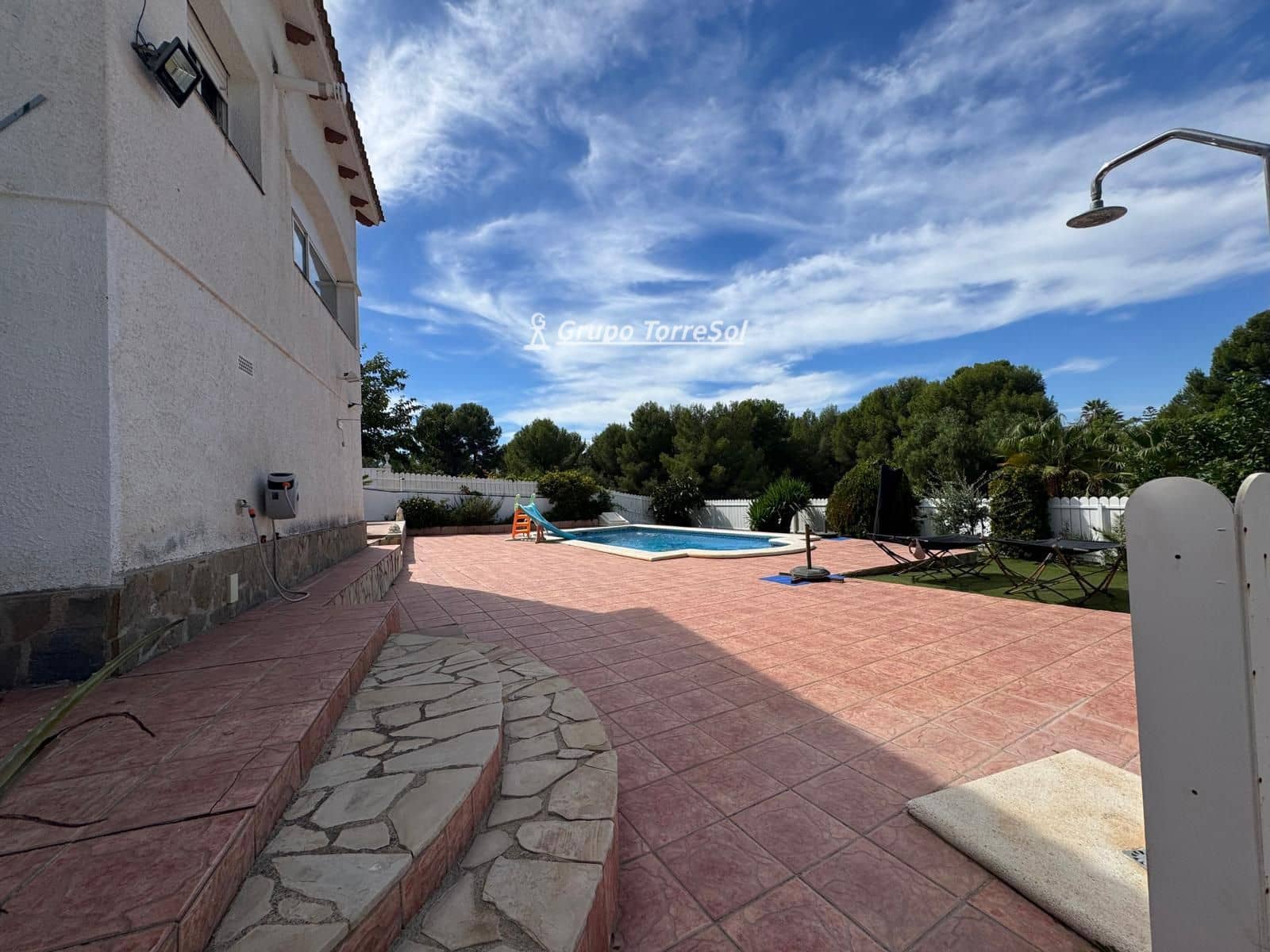 4 soveværelse Villa til salg i La Pobla de Montornes med swimmingpool garage - € 319.990 (Ref: 10070130)