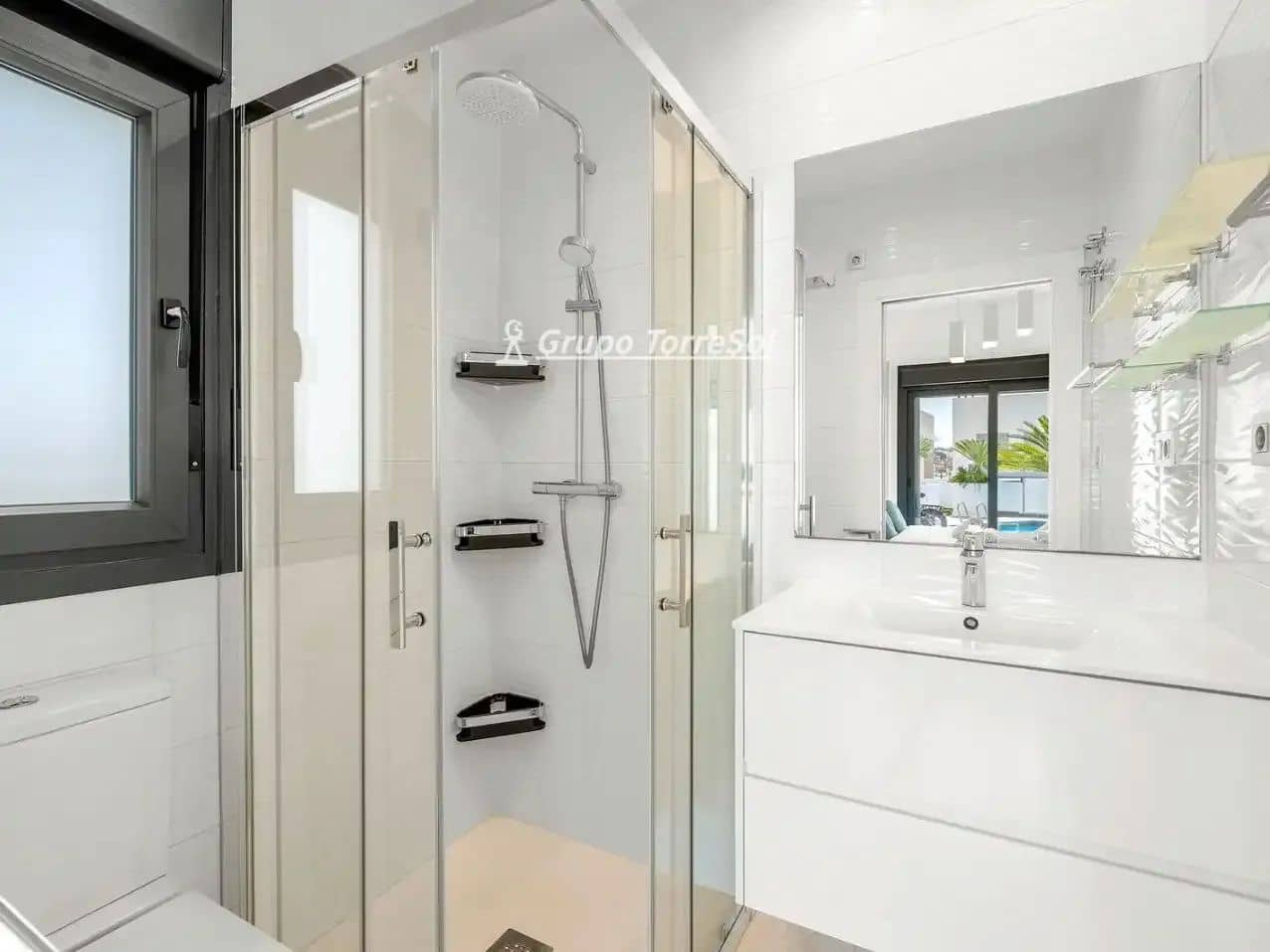 Chalet de 3 habitaciones en Orihuela en venta con piscina garaje - 729.000 € (Ref: 10077241)