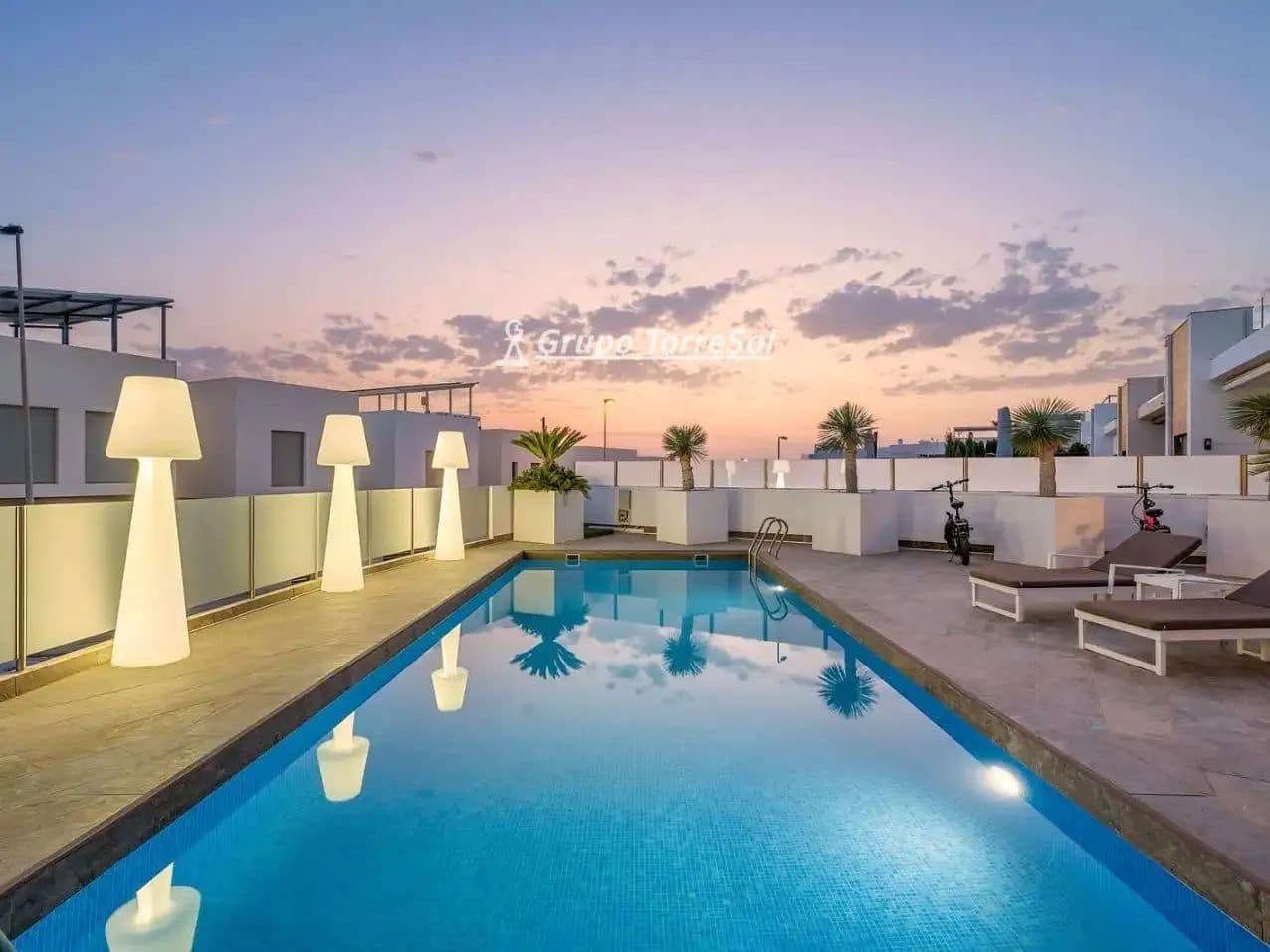 Chalet de 3 habitaciones en Orihuela en venta con piscina garaje - 729.000 € (Ref: 10077241)