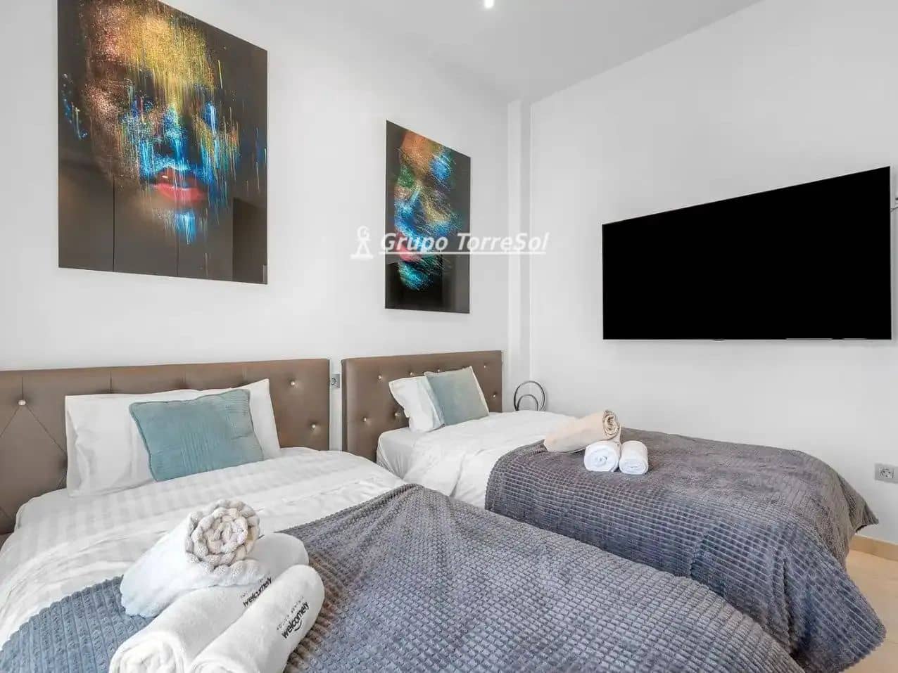 Chalet de 3 habitaciones en Orihuela en venta con piscina garaje - 729.000 € (Ref: 10077241)