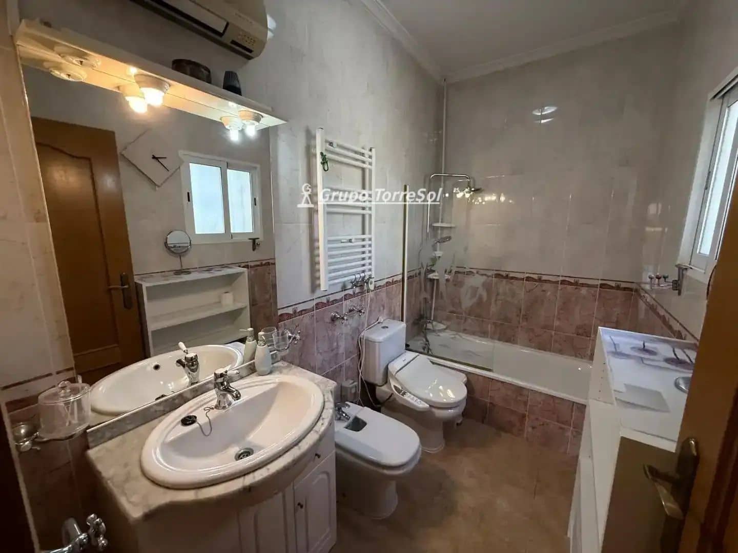 3 soverom Villa til salgs i Catral med svømmebasseng garasje - € 385 000 (Ref: 10078660)
