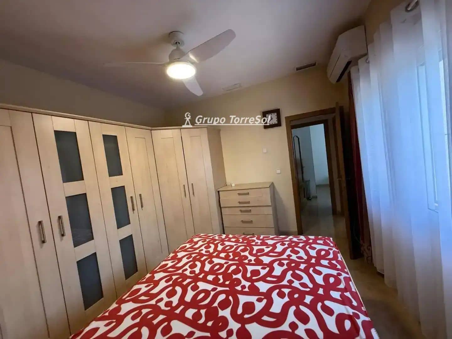 3 soverom Villa til salgs i Catral med svømmebasseng garasje - € 385 000 (Ref: 10078660)