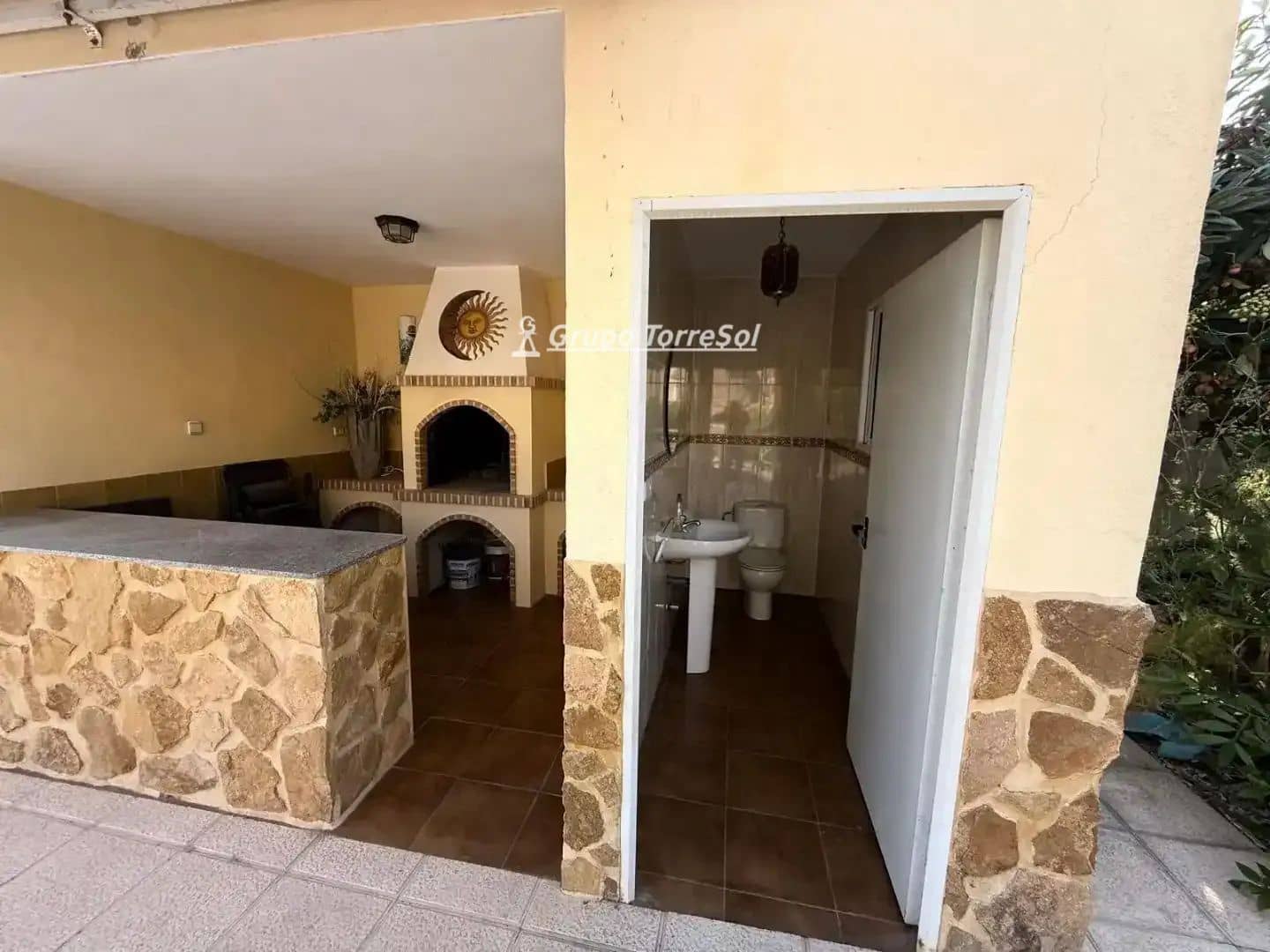 3 soverom Villa til salgs i Catral med svømmebasseng garasje - € 385 000 (Ref: 10078660)