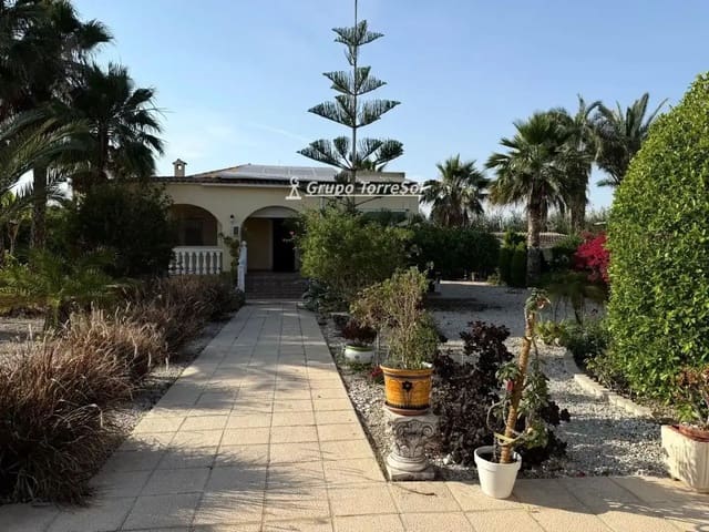 3 soveværelse Villa til salg i Catral med swimmingpool garage - € 385.000 (Ref: 10078660)