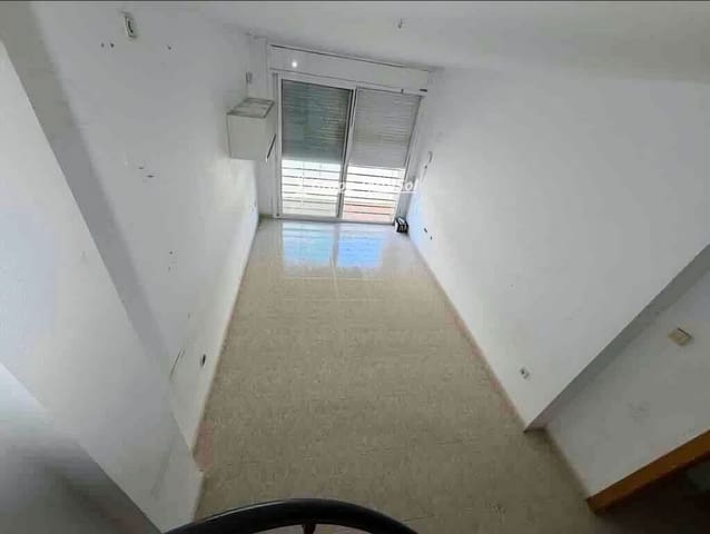 1 sypialnia Penthouse na sprzedaż w Torredembarra z basenem - 150 000 € (Ref: 10079920)
