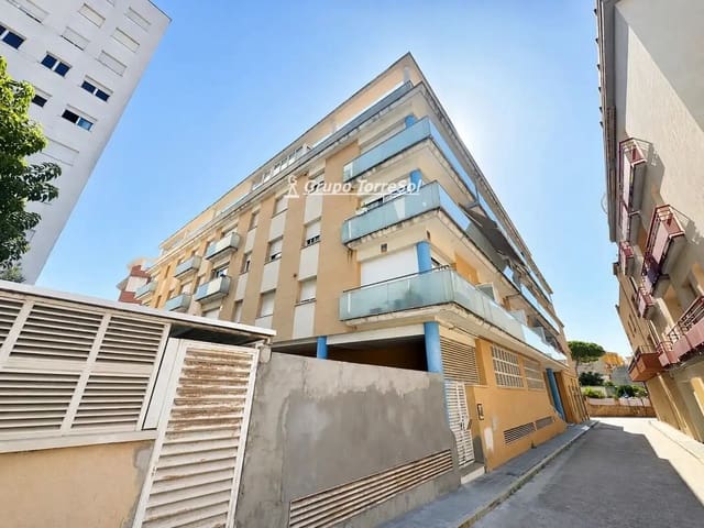 1 sypialnia Penthouse na sprzedaż w Torredembarra z basenem - 150 000 € (Ref: 10079920)