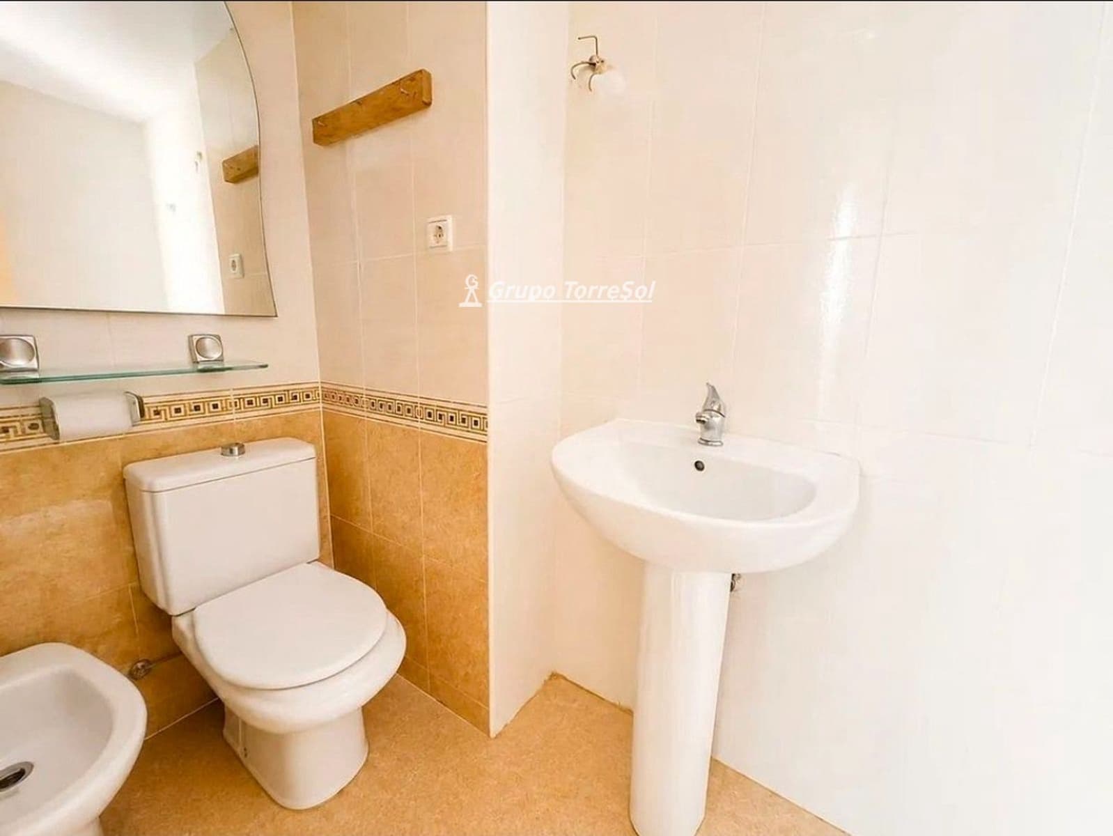 1 sypialnia Penthouse na sprzedaż w Torredembarra z basenem - 150 000 € (Ref: 10079920)