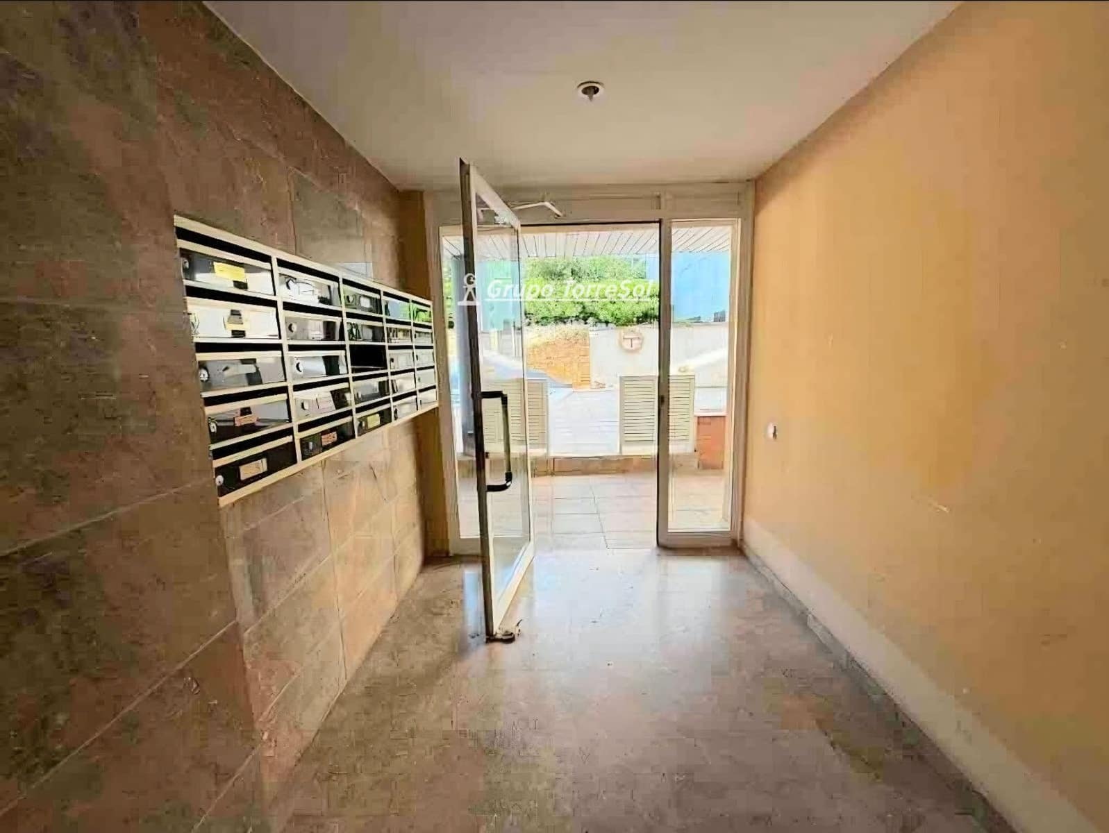 1 sypialnia Penthouse na sprzedaż w Torredembarra z basenem - 150 000 € (Ref: 10079920)