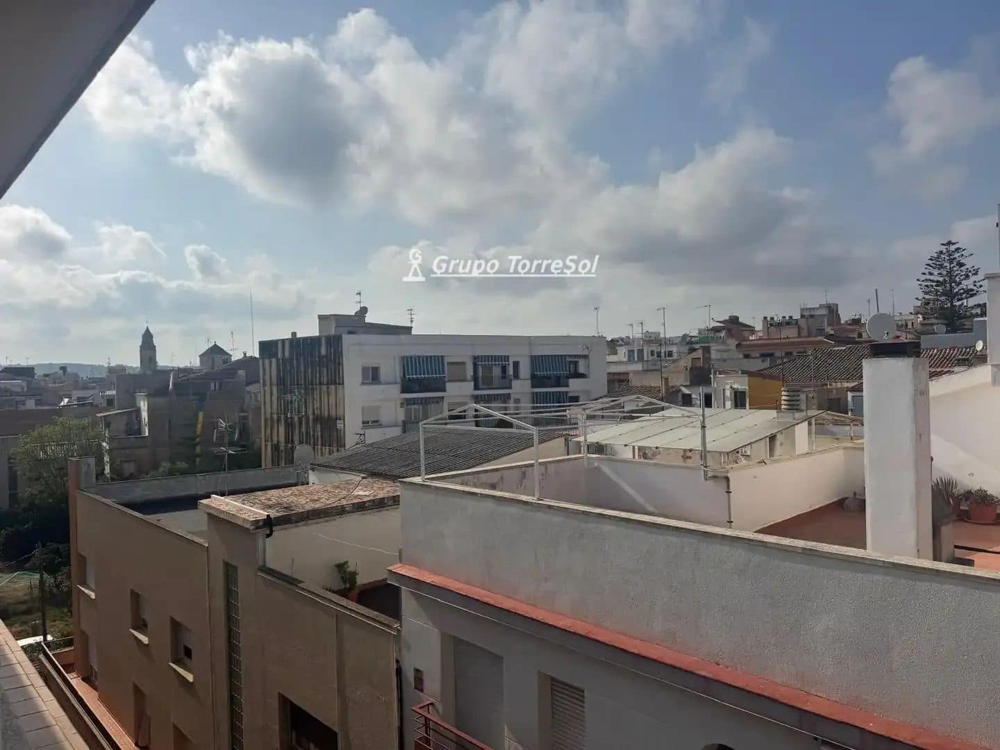 1 sypialnia Penthouse na sprzedaż w Torredembarra z basenem - 150 000 € (Ref: 10079920)