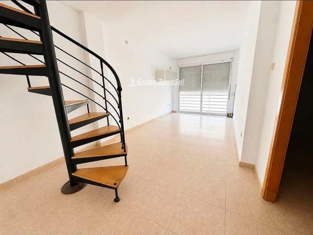 1 sypialnia Penthouse na sprzedaż w Torredembarra z basenem - 150 000 € (Ref: 10079920)