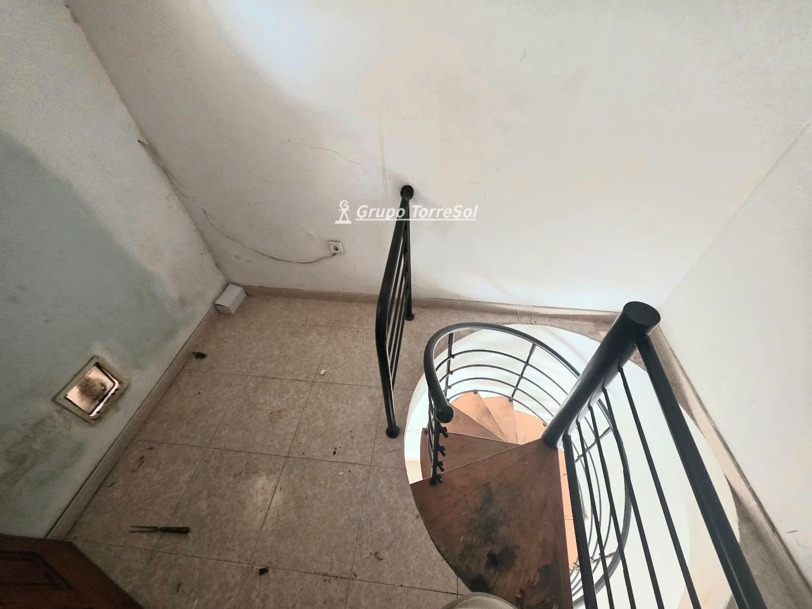 1 bedroom Penthouse for sale in Torredembarra with pool - € 150,000 (Ref: 10079920)