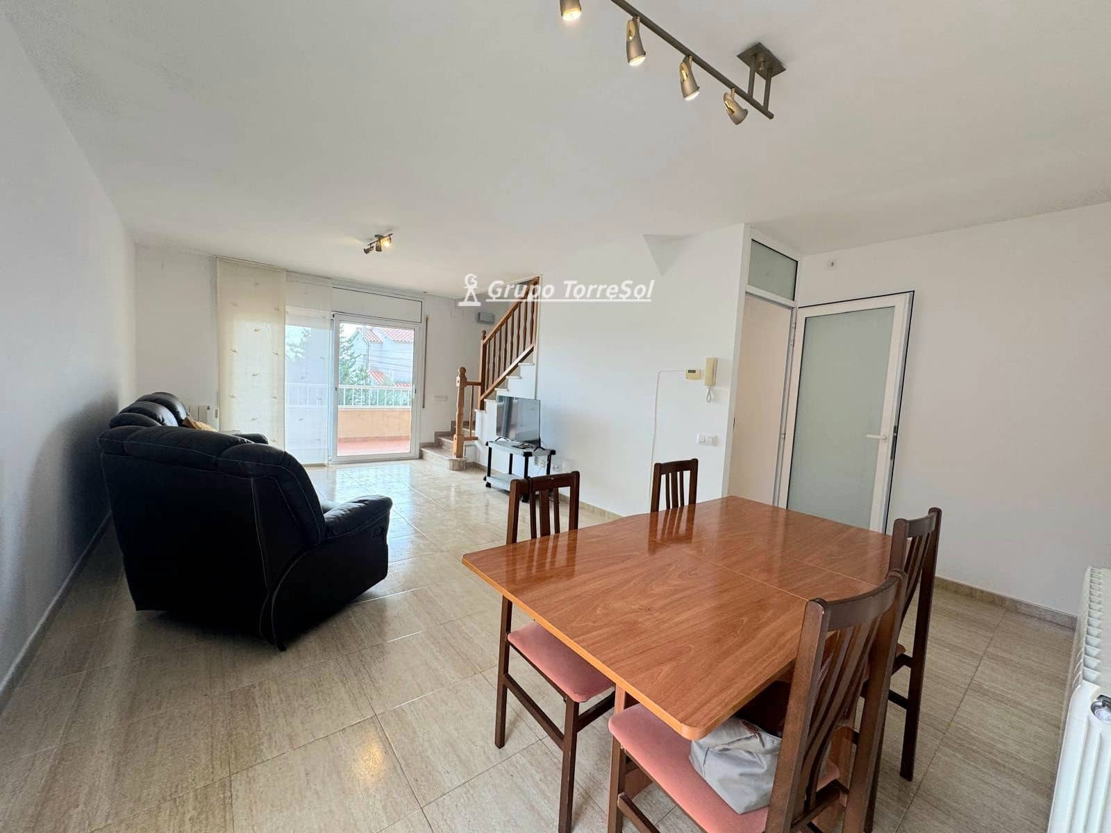 Chalet de 3 habitaciones en La Pobla de Montornès en venta con garaje - 258.000 € (Ref: 10085398)
