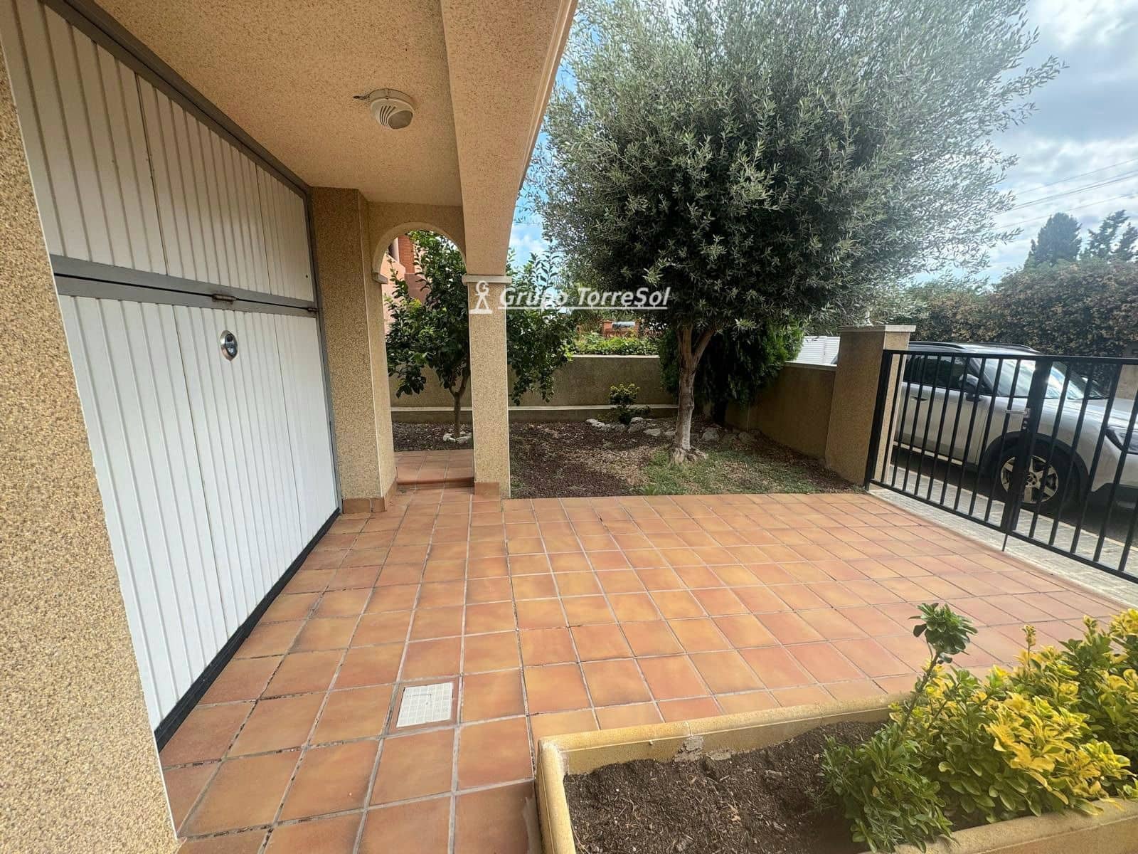 Chalet de 3 habitaciones en La Pobla de Montornès en venta con garaje - 258.000 € (Ref: 10085398)