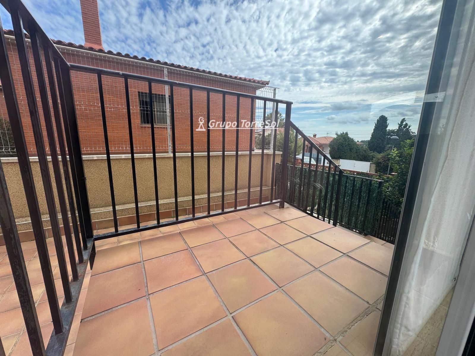 Chalet de 3 habitaciones en La Pobla de Montornès en venta con garaje - 258.000 € (Ref: 10085398)