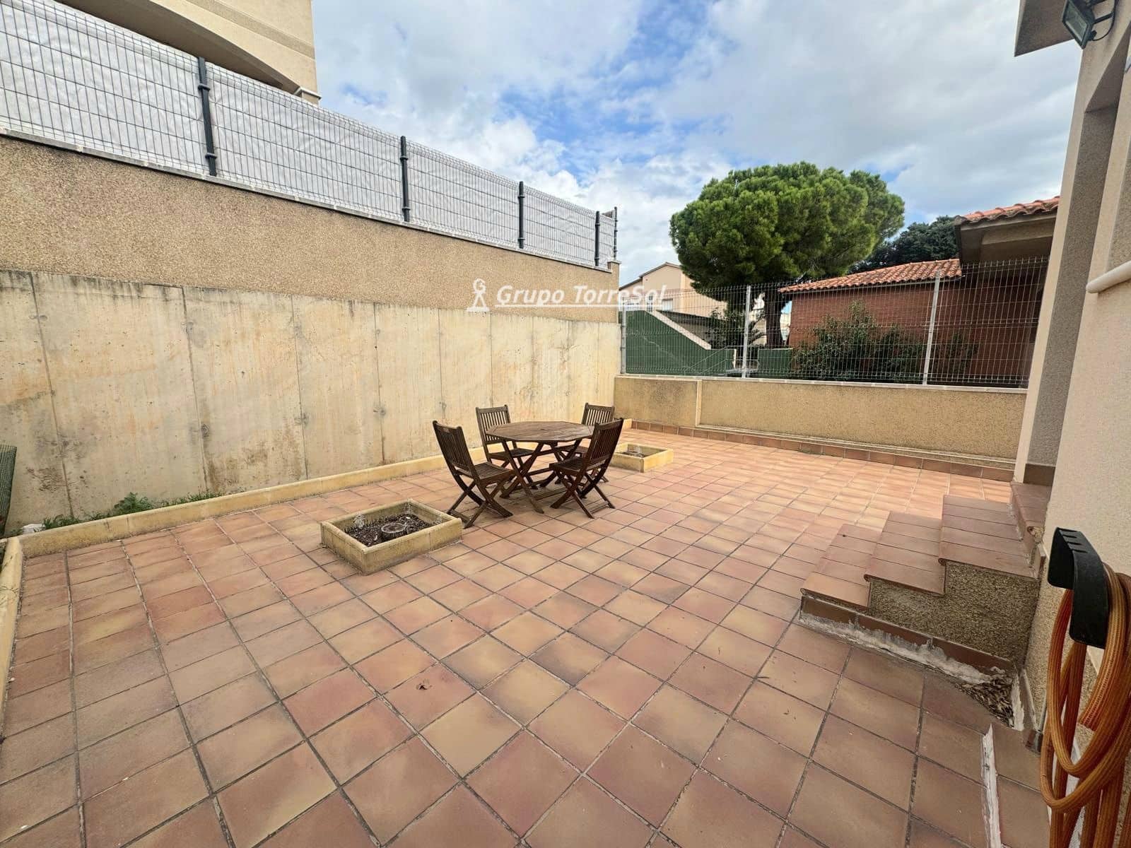Chalet de 3 habitaciones en La Pobla de Montornès en venta con garaje - 258.000 € (Ref: 10085398)