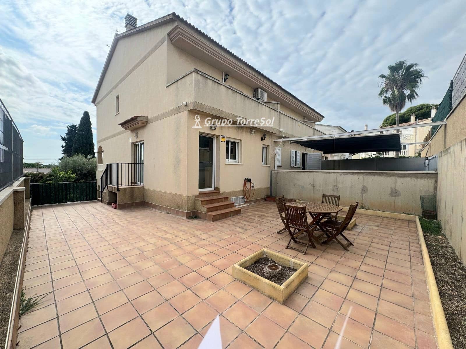 Chalet de 3 habitaciones en La Pobla de Montornès en venta con garaje - 258.000 € (Ref: 10085398)