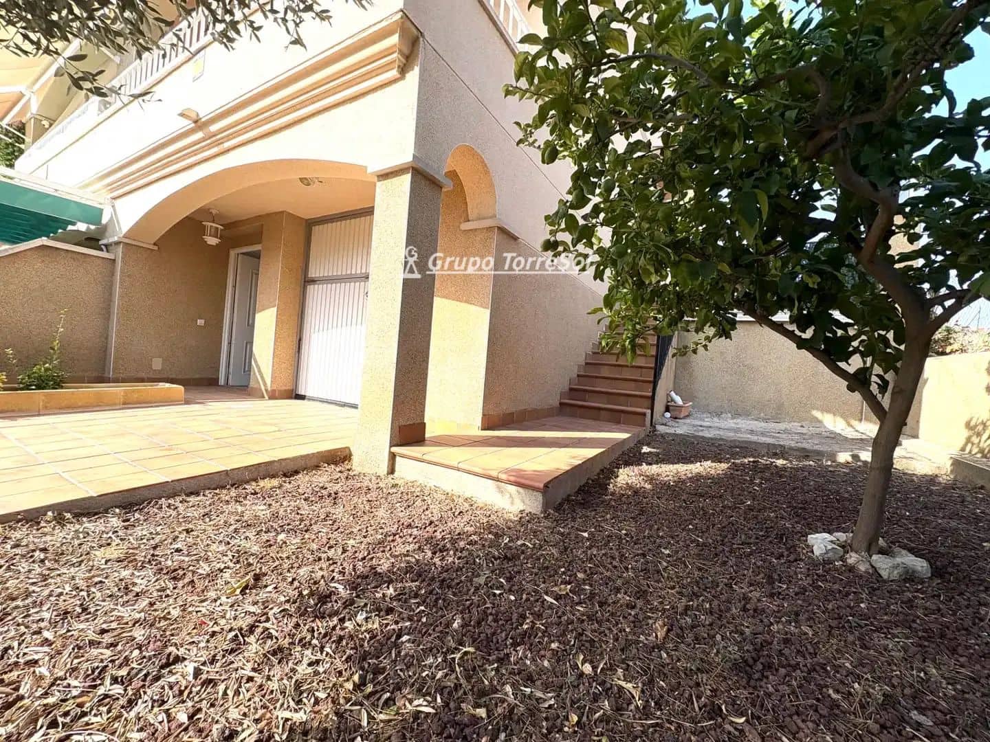 Chalet de 3 habitaciones en La Pobla de Montornès en venta con garaje - 258.000 € (Ref: 10085398)