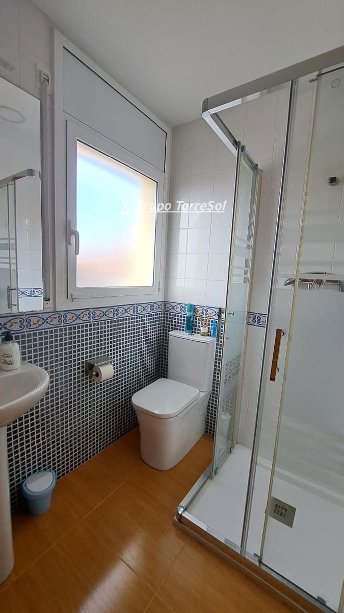 4 bedroom Villa for sale in Calafell with pool garage - € 309,000 (Ref: 10088654)