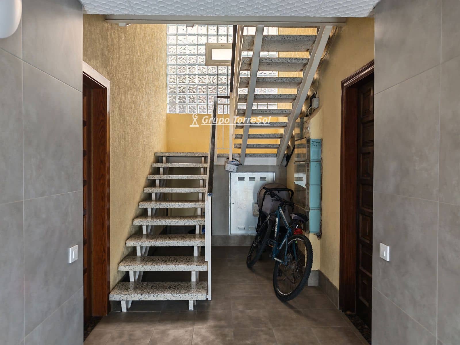 Piso de 2 habitaciones en Cunit en venta con garaje - 230.000 € (Ref: 10093814)