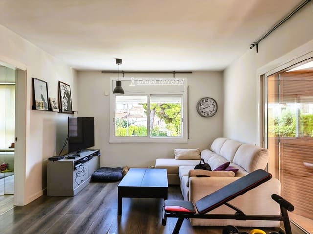 Piso de 2 habitaciones en Cunit en venta con garaje - 230.000 € (Ref: 10093814)