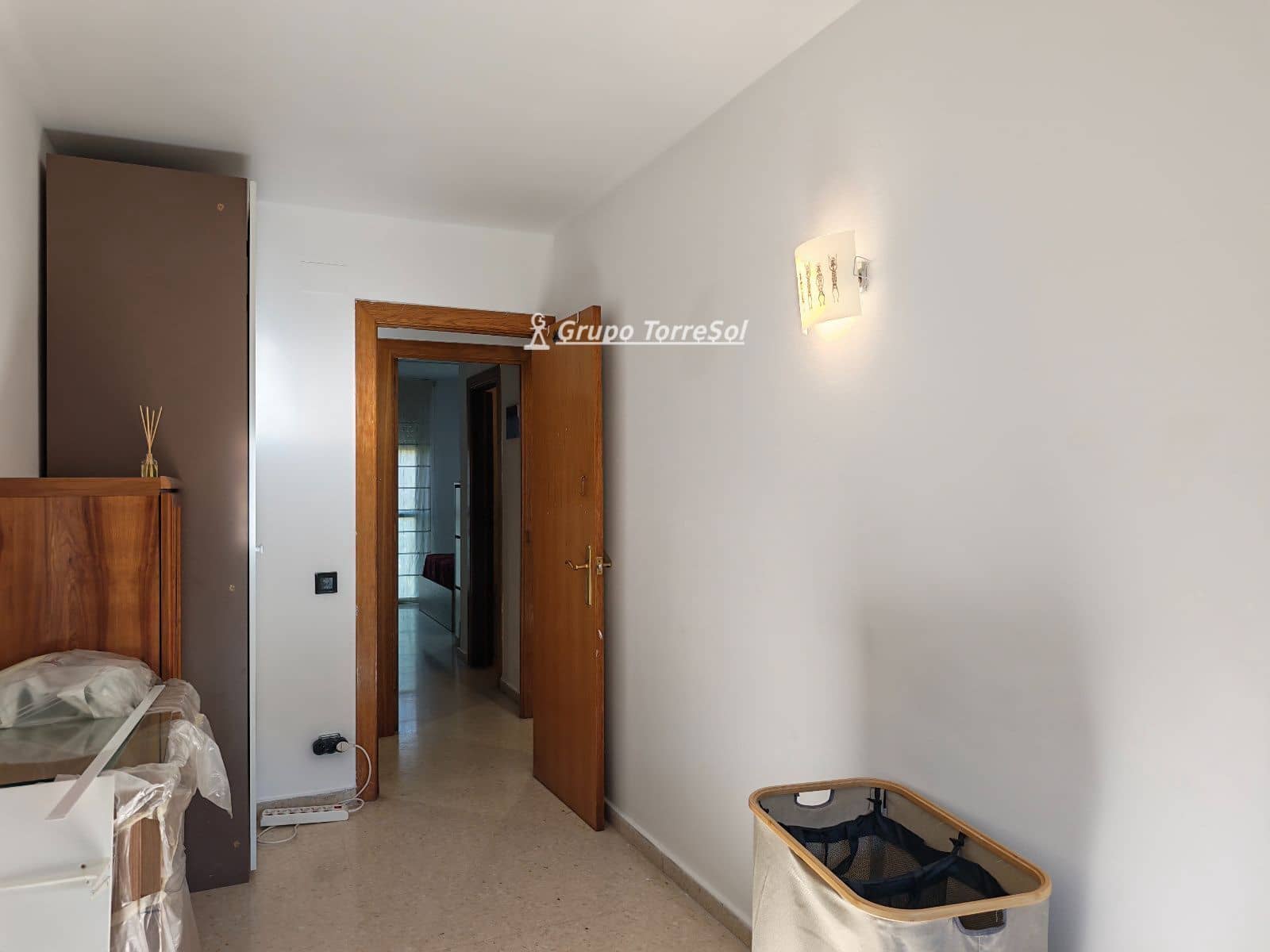 4 Zimmer Wohnung zu verkaufen in Terrassa mit Garage - 269.000 € (Ref: 10093934)