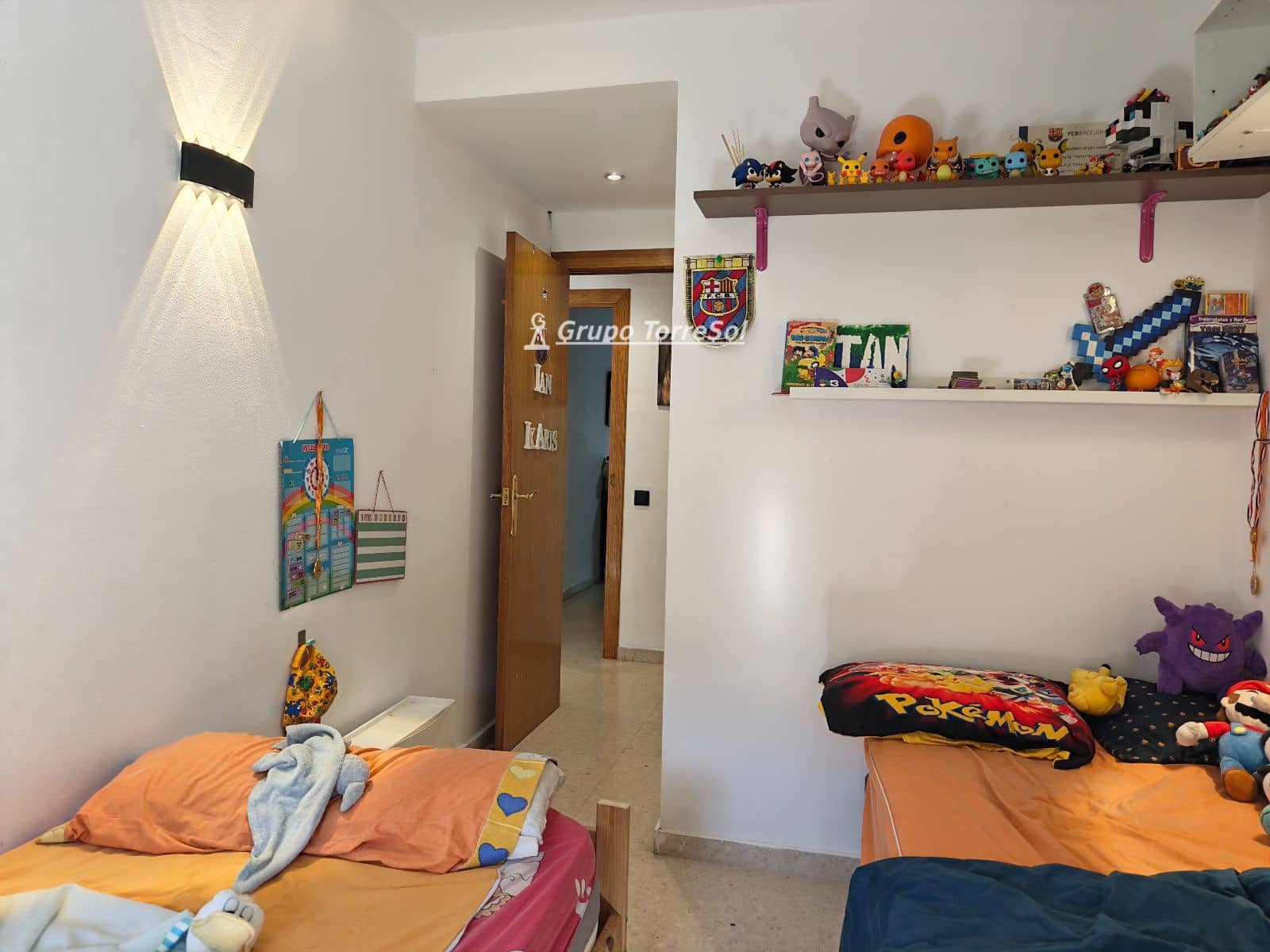 4 Zimmer Wohnung zu verkaufen in Terrassa mit Garage - 269.000 € (Ref: 10093934)