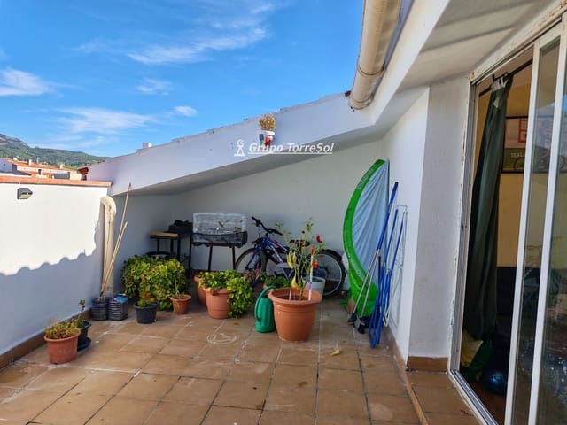 4 Zimmer Wohnung zu verkaufen in Terrassa mit Garage - 269.000 € (Ref: 10093934)