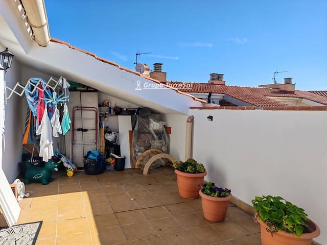 4 Zimmer Wohnung zu verkaufen in Terrassa mit Garage - 269.000 € (Ref: 10093934)