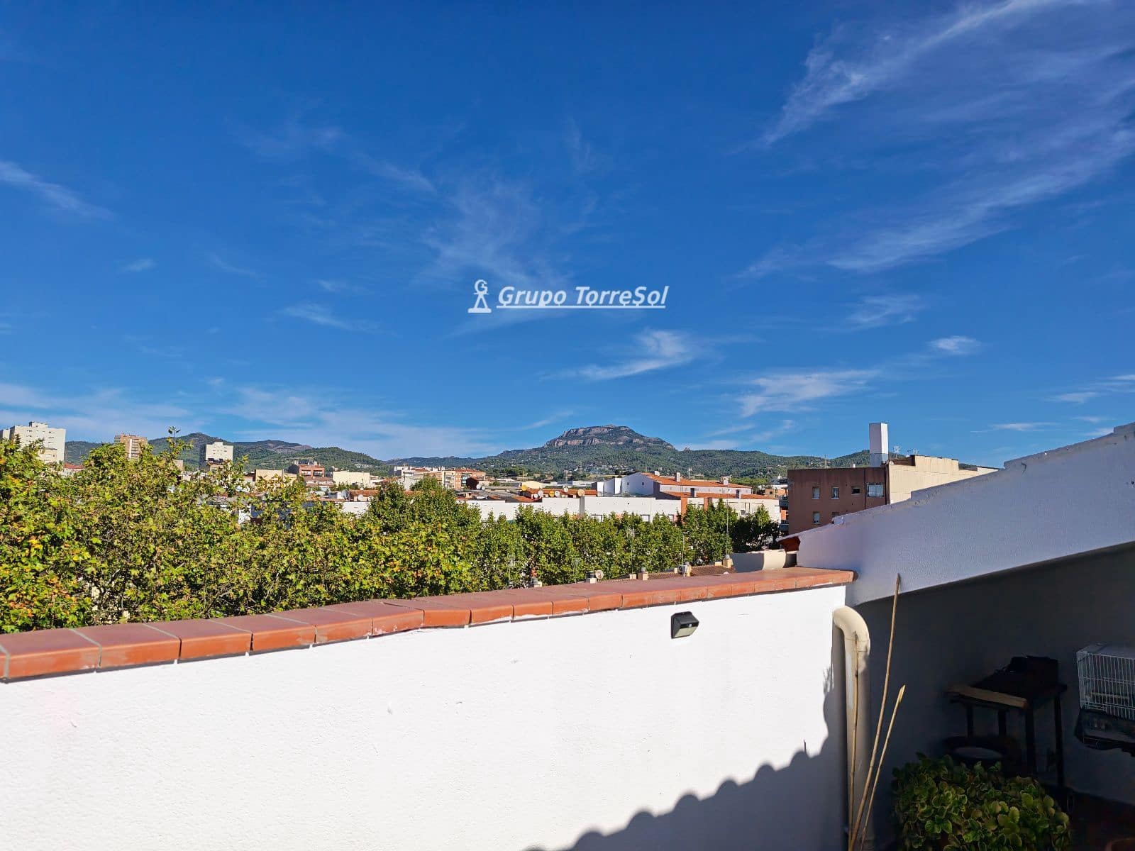 4 Zimmer Wohnung zu verkaufen in Terrassa mit Garage - 269.000 € (Ref: 10093934)