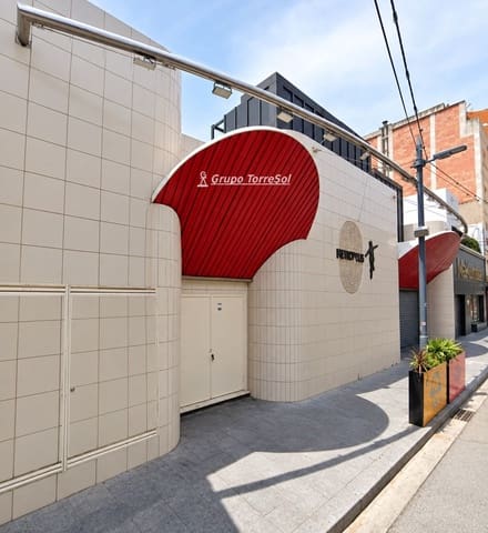 Comercial para venda em Calafell - 1 300 000 € (Ref: 10098417)