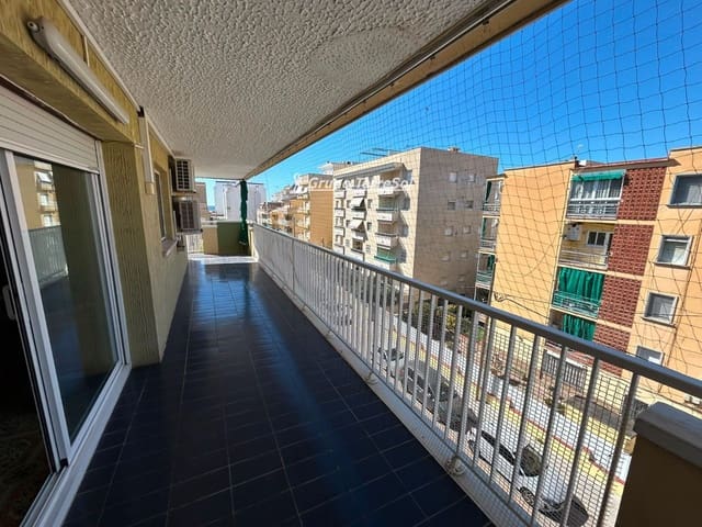 Piso de 3 habitaciones en Calafell en venta con garaje - 225.000 € (Ref: 10099466)