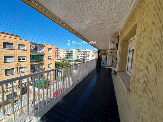 Piso de 3 habitaciones en Calafell en venta con garaje - 225.000 € (Ref: 10099466)