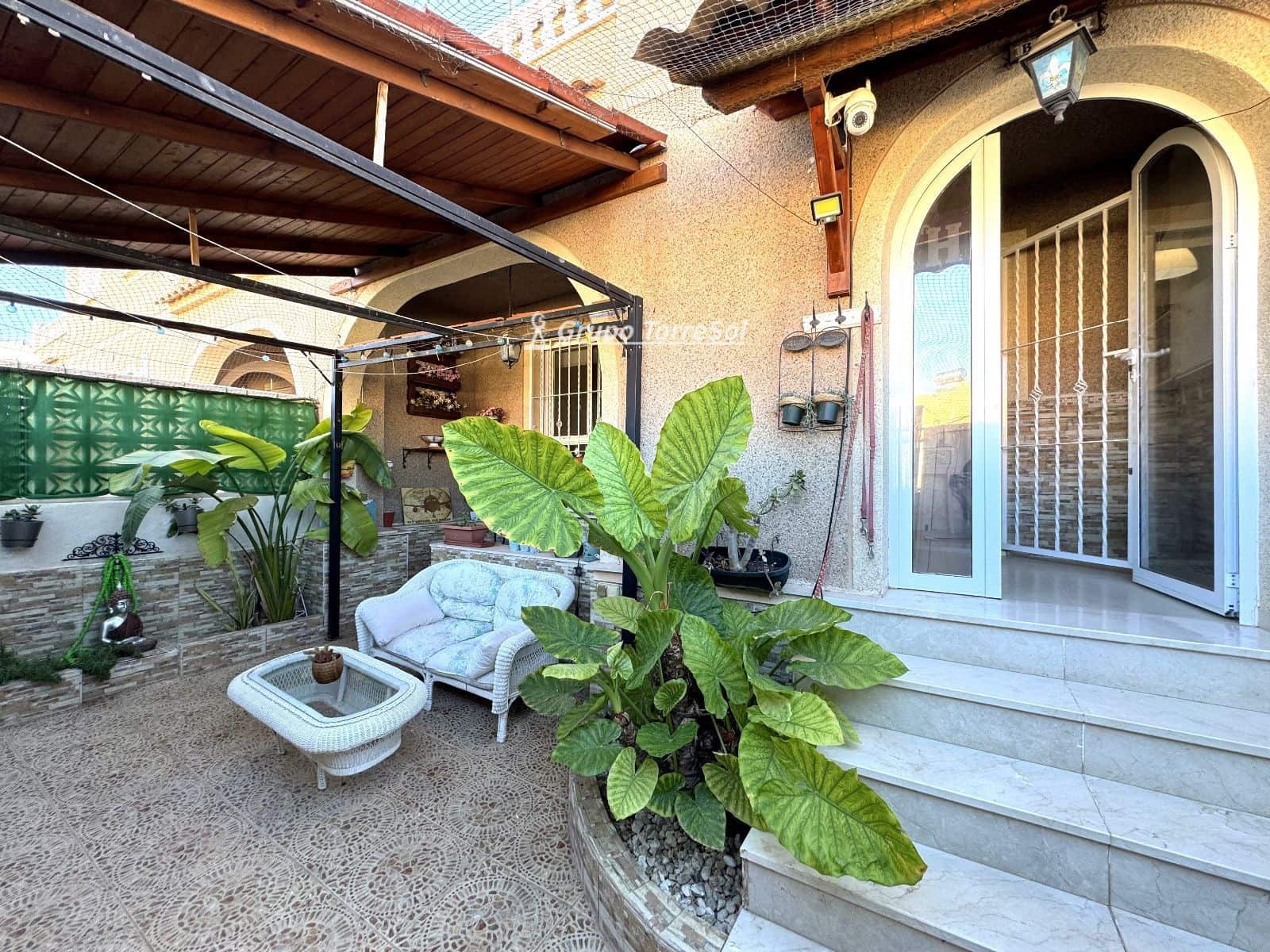 3 soveværelse Byhus til salg i Santa Pola med swimmingpool garage - € 325.000 (Ref: 10100519)