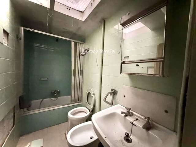 5 slaapkamer Huis te koop in Alcover met garage - € 56.000 (Ref: 10106538)