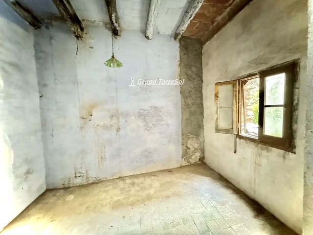 5 slaapkamer Huis te koop in Alcover met garage - € 56.000 (Ref: 10106538)