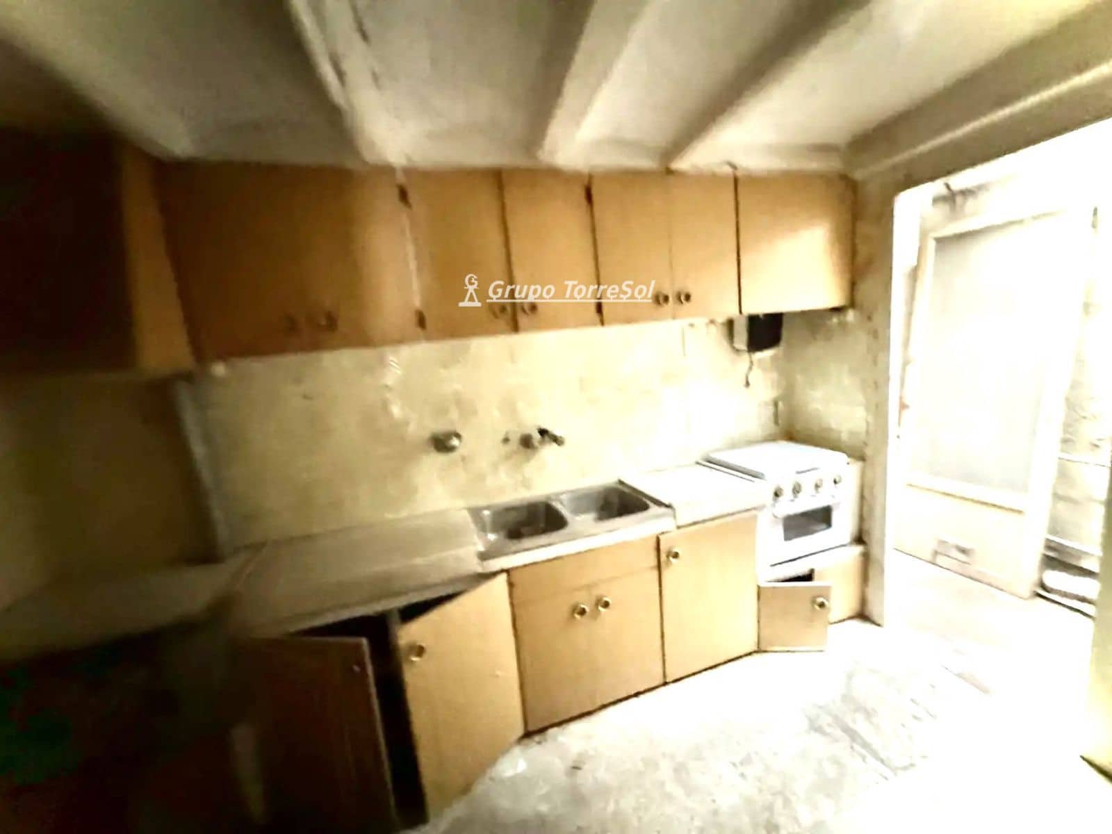 5 slaapkamer Huis te koop in Alcover met garage - € 56.000 (Ref: 10106538)