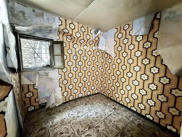 5 slaapkamer Huis te koop in Alcover met garage - € 56.000 (Ref: 10106538)