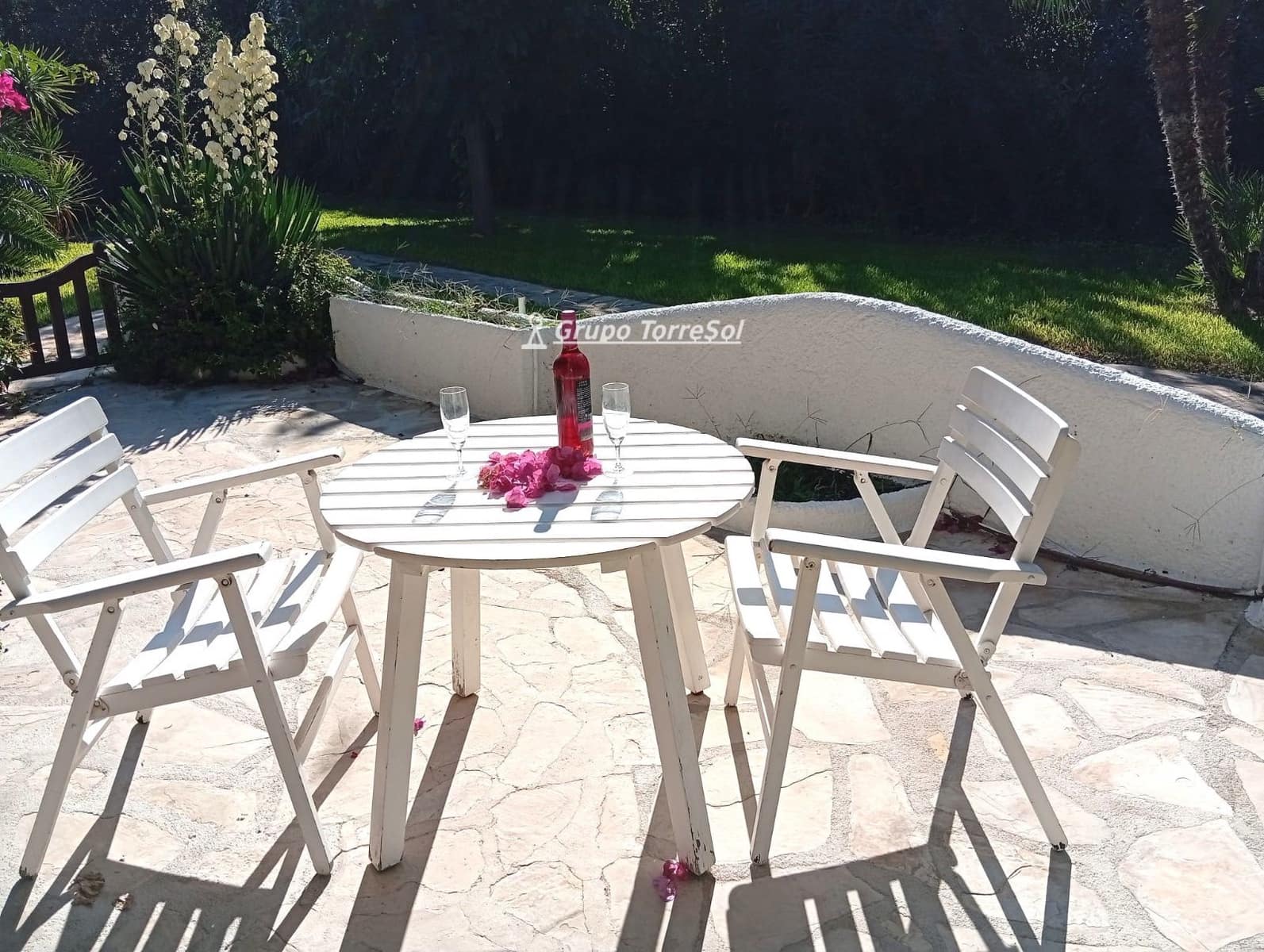 4 bedroom Townhouse for sale in Calafell with pool garage - € 445,000 (Ref: 10112121)