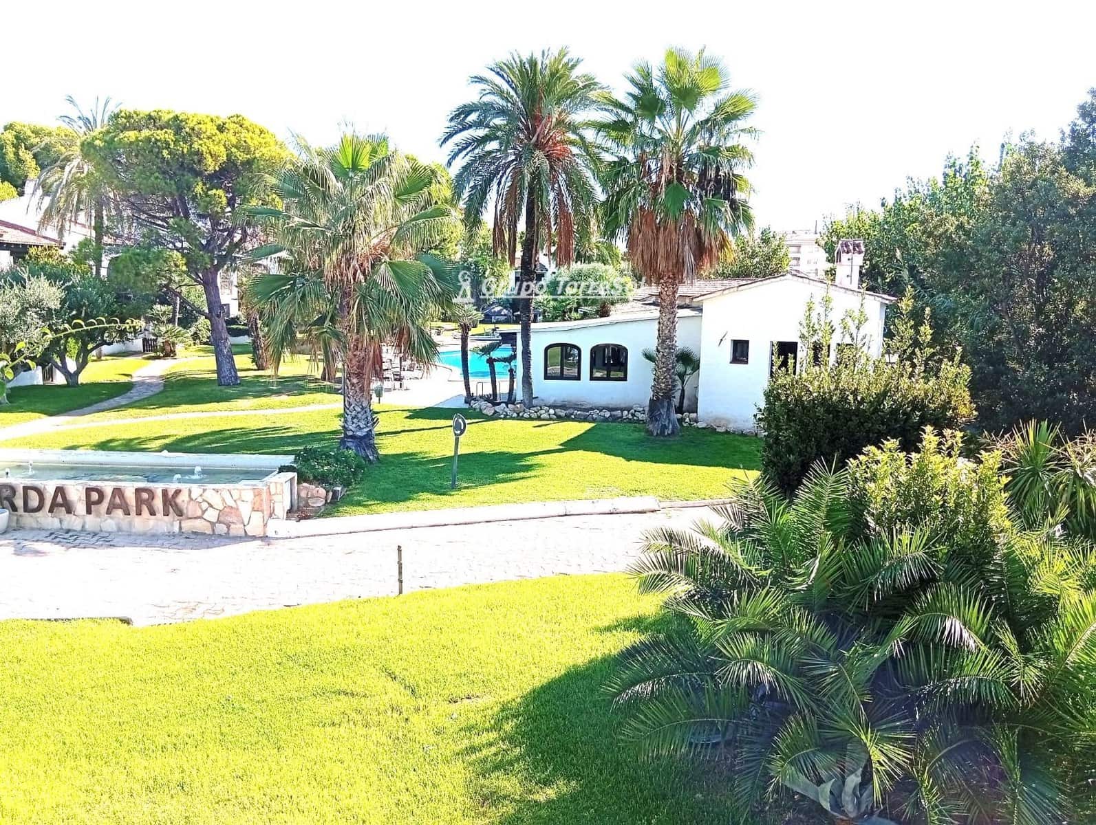 4 bedroom Townhouse for sale in Calafell with pool garage - € 445,000 (Ref: 10112121)