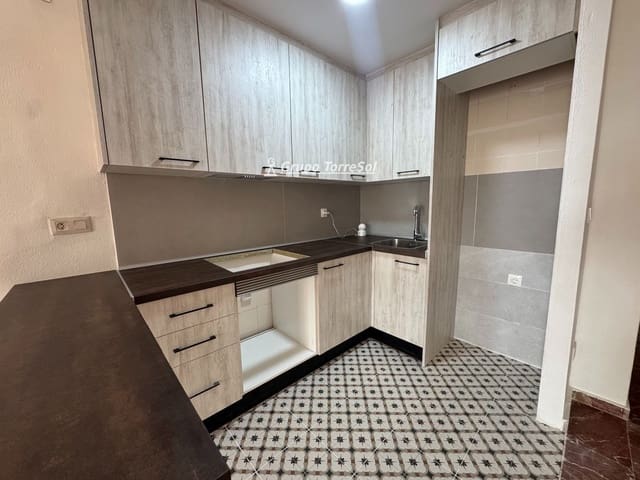 Piso de 3 habitaciones en Arenales del Sol, Elche / Elx en venta con piscina - 355.000 € (Ref: 10118418)