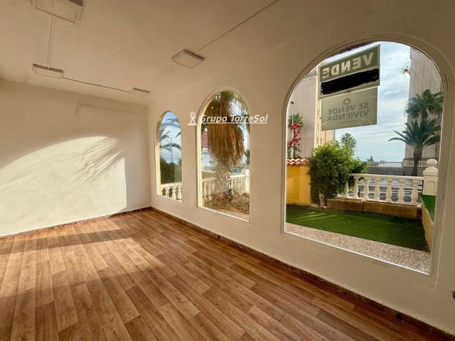 Piso de 3 habitaciones en Arenales del Sol, Elche / Elx en venta con piscina - 355.000 € (Ref: 10118418)
