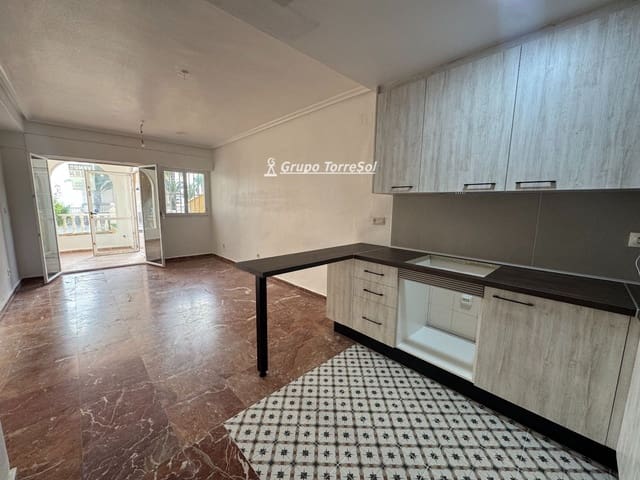 Piso de 3 habitaciones en Arenales del Sol, Elche / Elx en venta con piscina - 355.000 € (Ref: 10118418)
