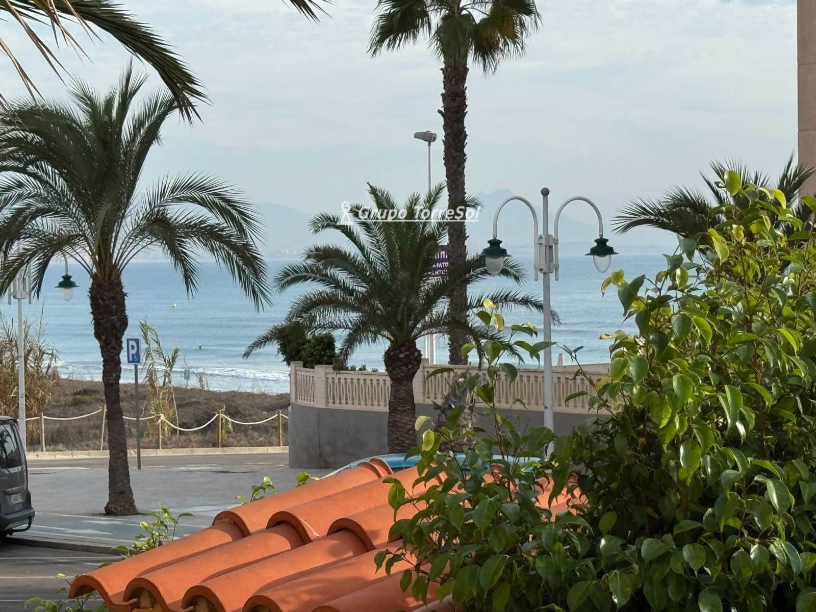 Piso de 3 habitaciones en Arenales del Sol en venta con piscina - 355.000 € (Ref: 10118418)