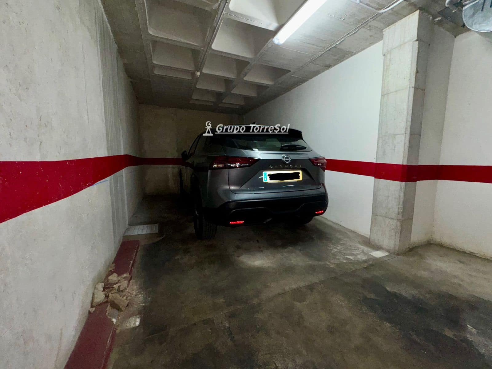Garage till salu i Elche / Elx - 9 000 € (Ref: 10120880)