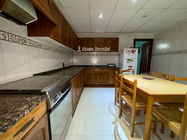 Piso de 4 habitaciones en Catral en venta - 119.500 € (Ref: 10120881)