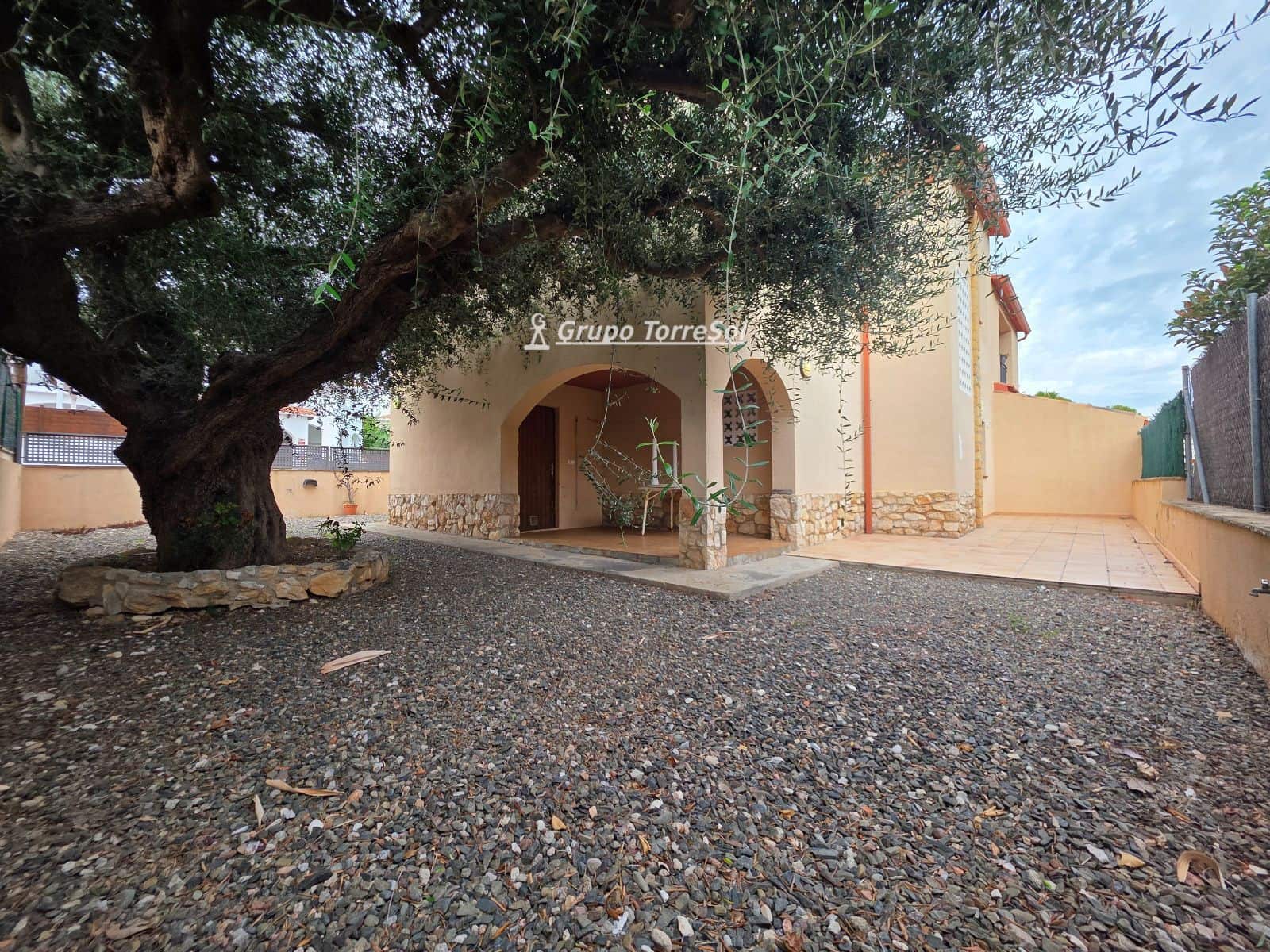 3 sovrum Villa till salu i Torredembarra med garage - 349 000 € (Ref: 10121043)