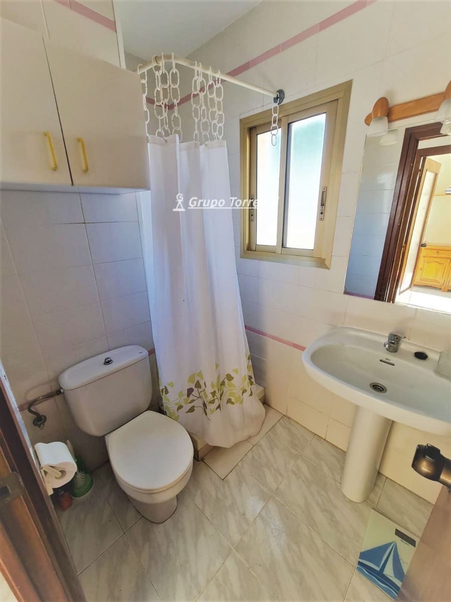 2 soverom Leilighet til salgs i Torredembarra med svømmebasseng garasje - € 230 000 (Ref: 10147931)